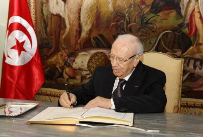 الباجي قائد السبسي يكتب في الصحافة الفرنسية